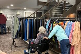 Holbeach Meadows residents enjoy shopping day at home